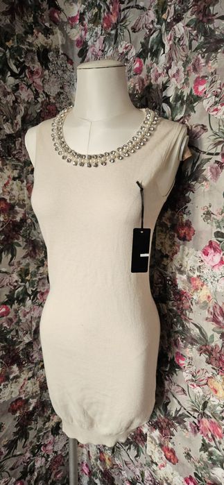 дълъг плетен пуловер Asos тип рокля с дантела