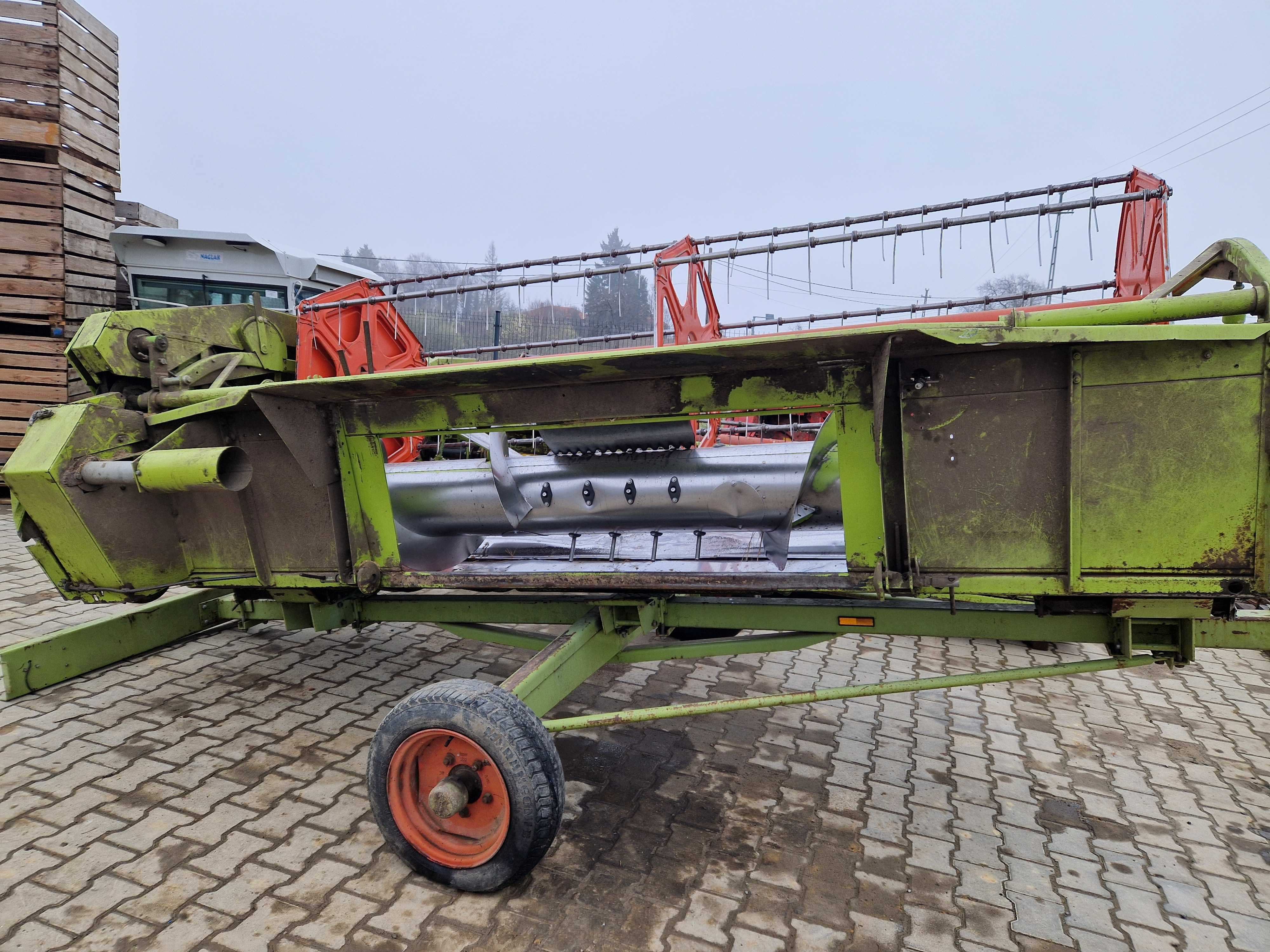 Combina Claas Dominator 76