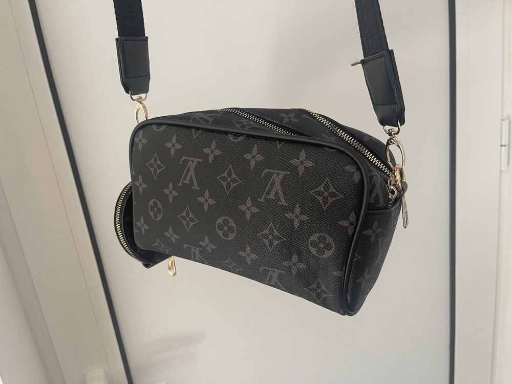 Дамска чанта Louis Vuitton