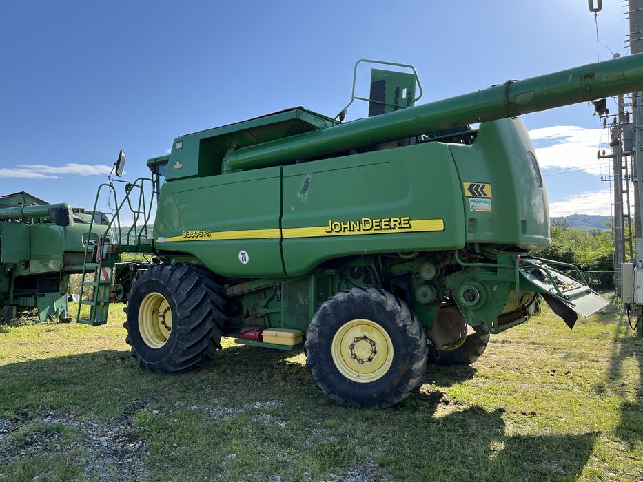 Dezmembrez Combina John Deere 9880 STS