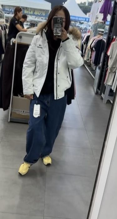 Продам зимнию куртку фирмы Eider