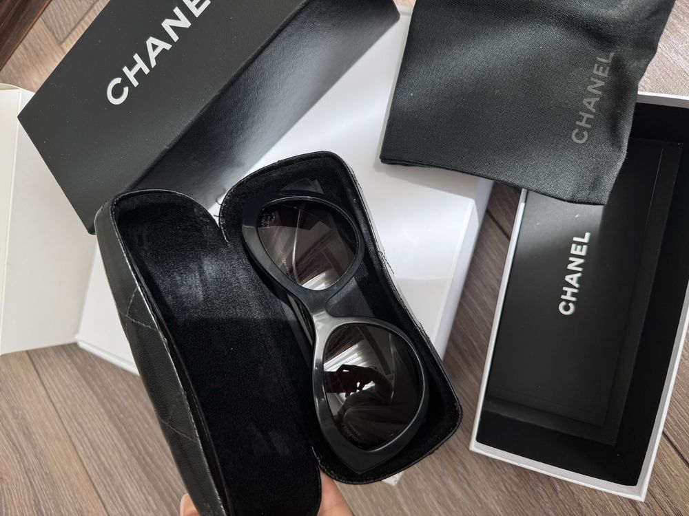 Слънчеви очила CHANEL Cateye butterfly LACE