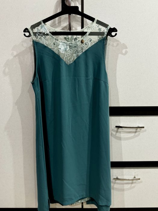 Елегантни дрехи размер S, M.