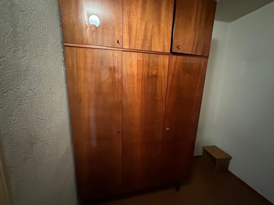 Продаем шкафы все по 9990