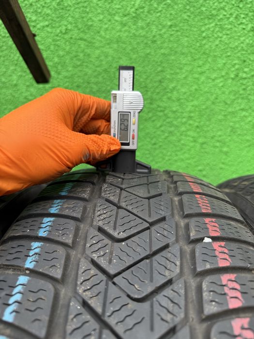 225/55/17 M+S PIRELLI Runflat Profil 6mm STARE EXECELENTA