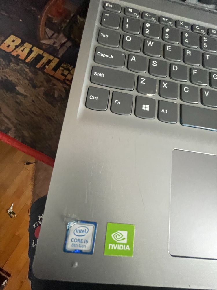 Vand laptop lenovo