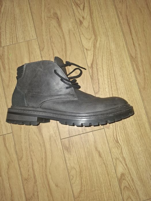 Ghete o dată purtate