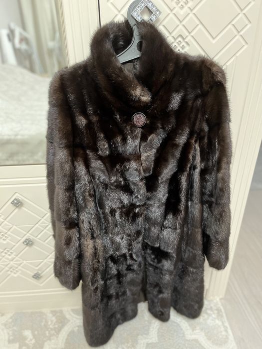 Норковая шуба женская
