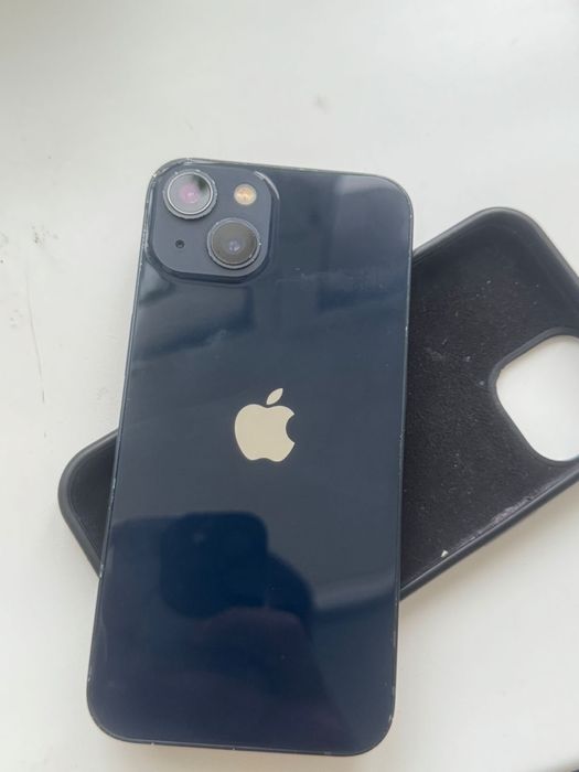 Обменяю айфон 13