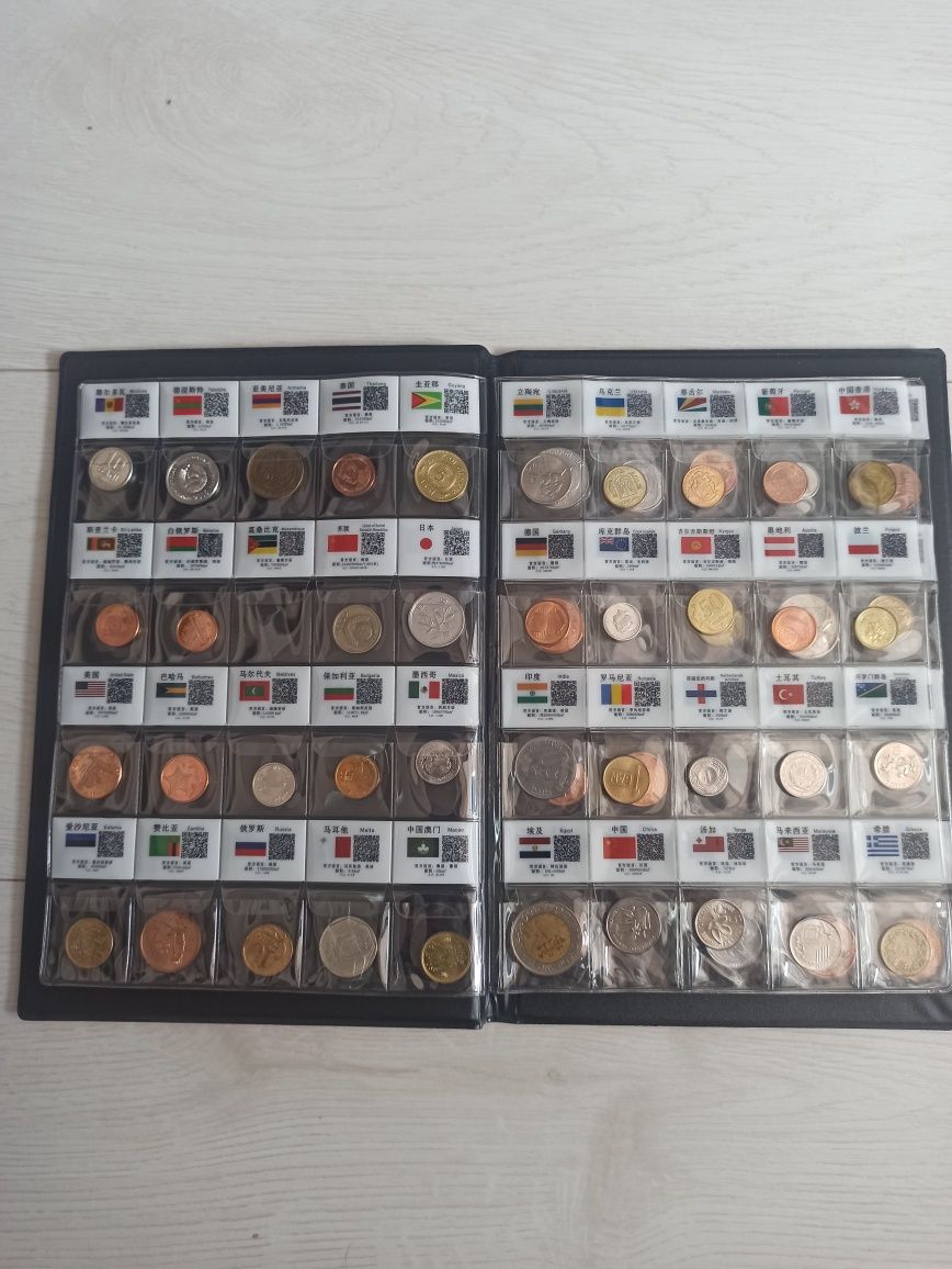 Продам альбом с монетами разных стран!
