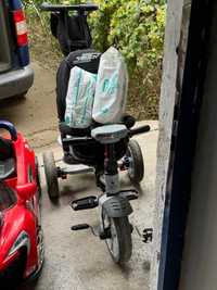 Mașinuța electrică și tricicleta
