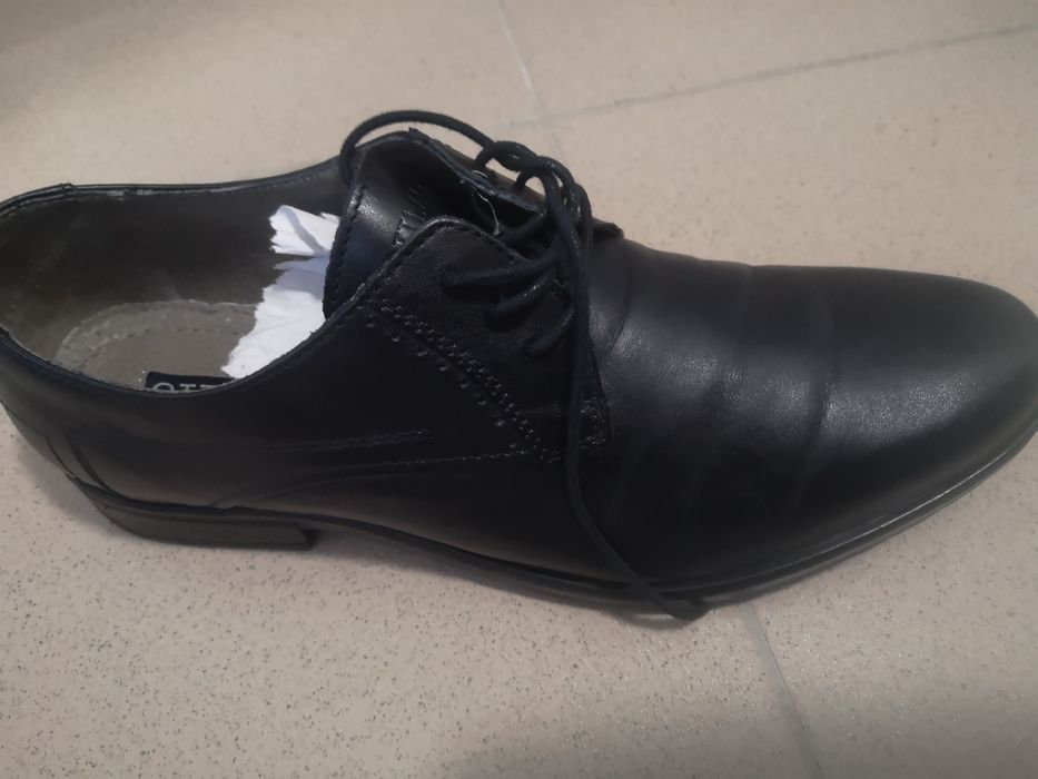 Pantofi eleganți