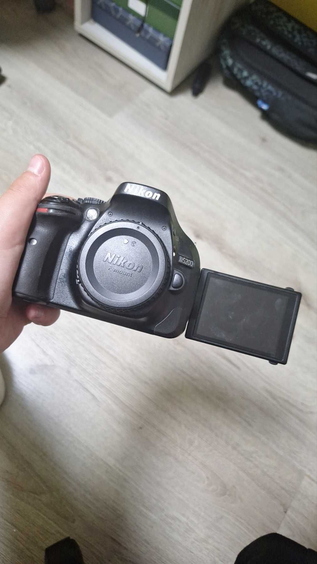 Фотоапарат Nikon D5200