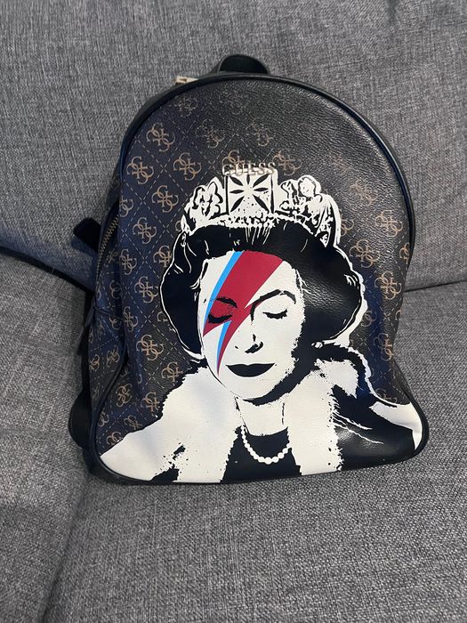 Чанта / раница Guess - оригинална