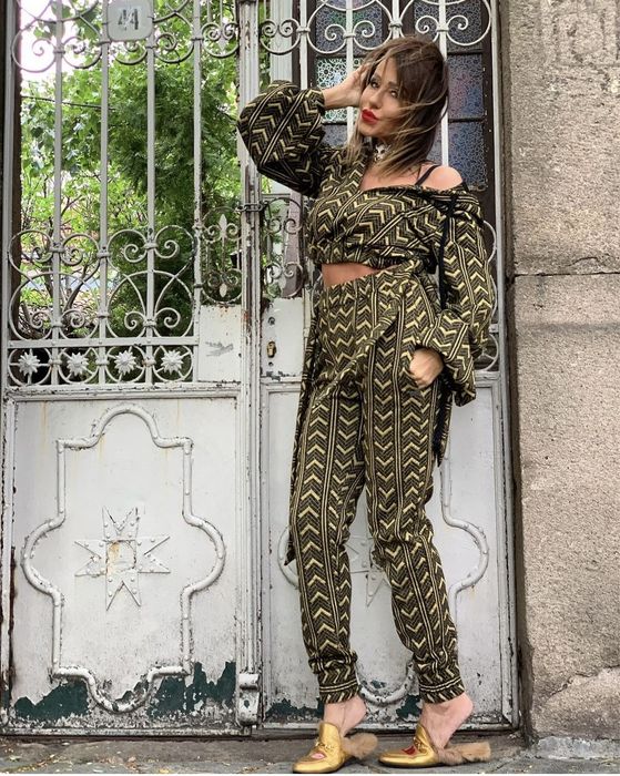 Сет Djofra, универсален размер, без забележки.