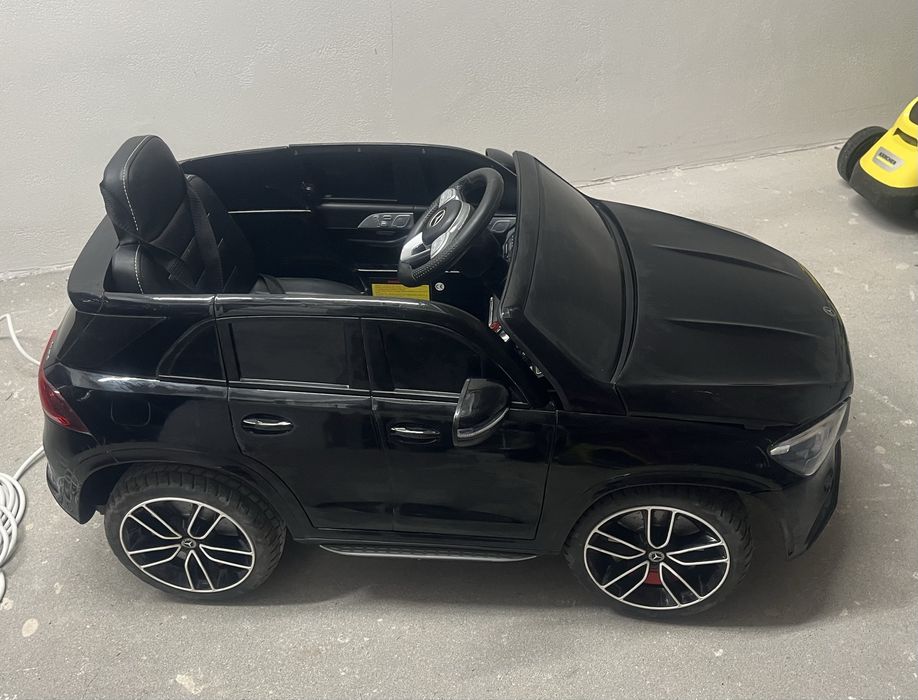 Детски акумулаторен джип Mercedes GLE