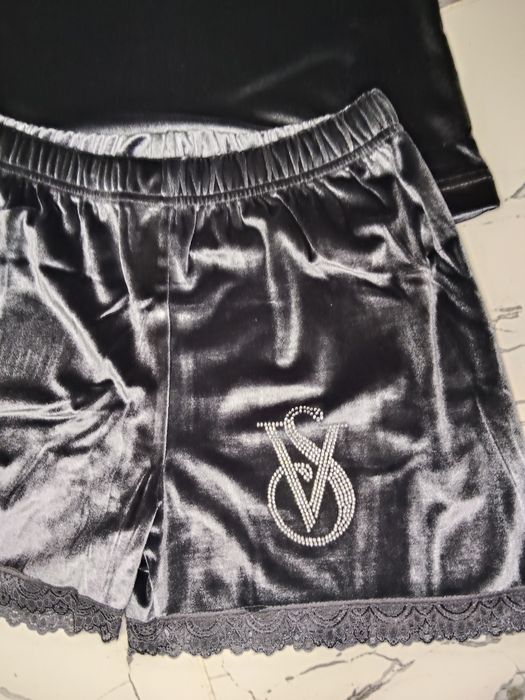 Pijama victoria secret de damă