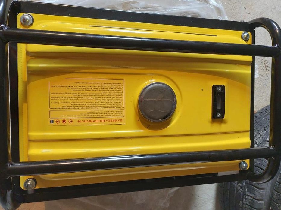 Бензиновый Генератор