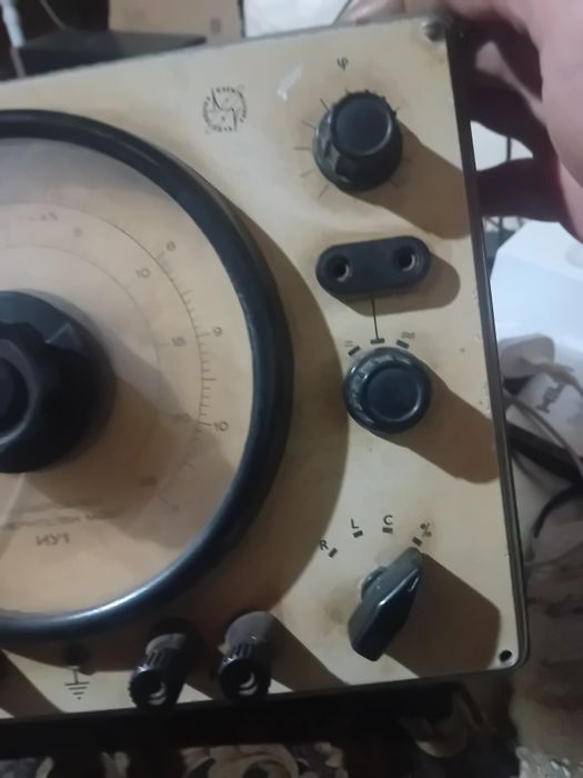 Универсален измервателен мост ИУ1