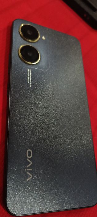 Vivo y 3 xolati yaxshi