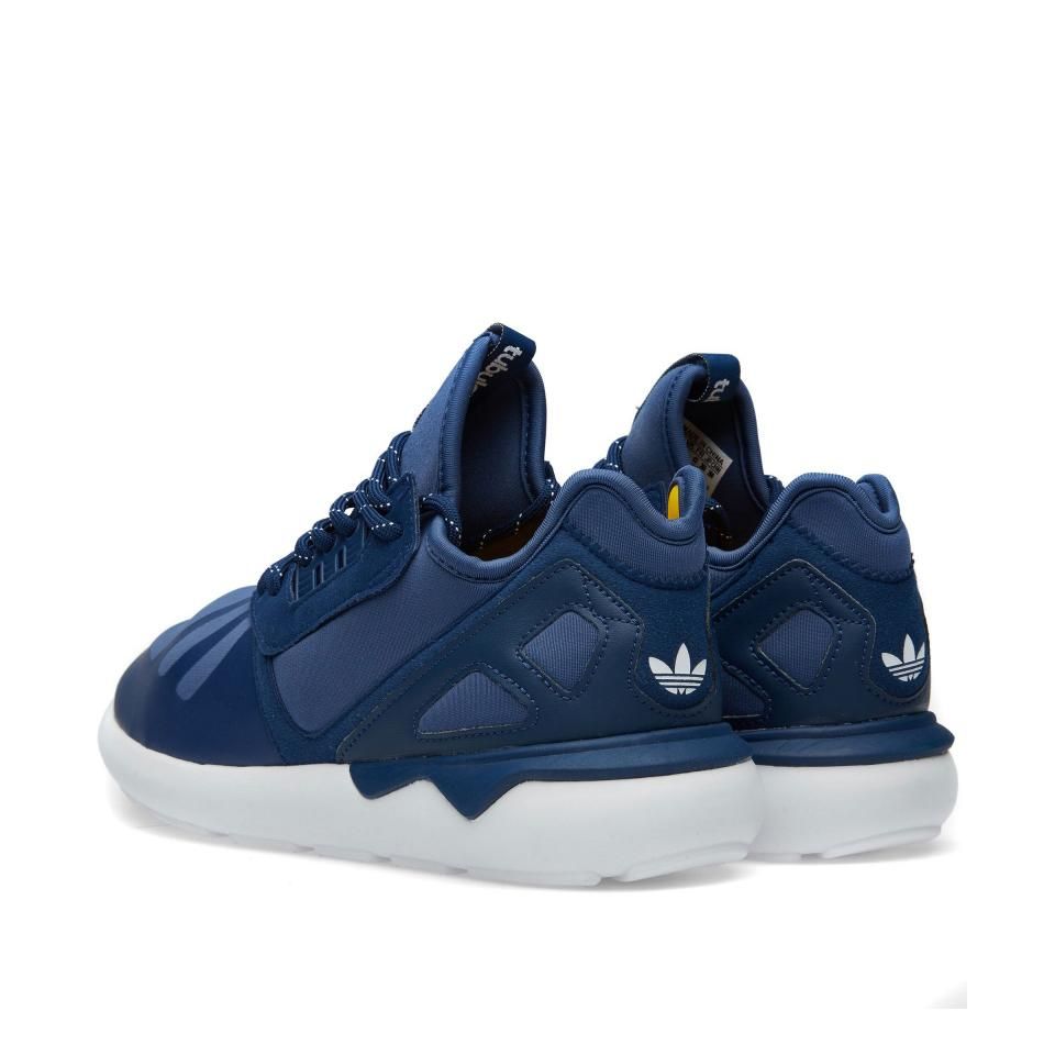 Детски маратонки за момче Adidas Tubular Runner B25539