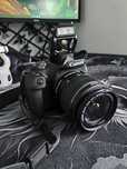 Canon DSLR 2000D