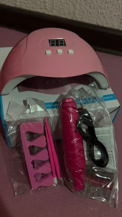 Комплект за гел лак с UV лампа