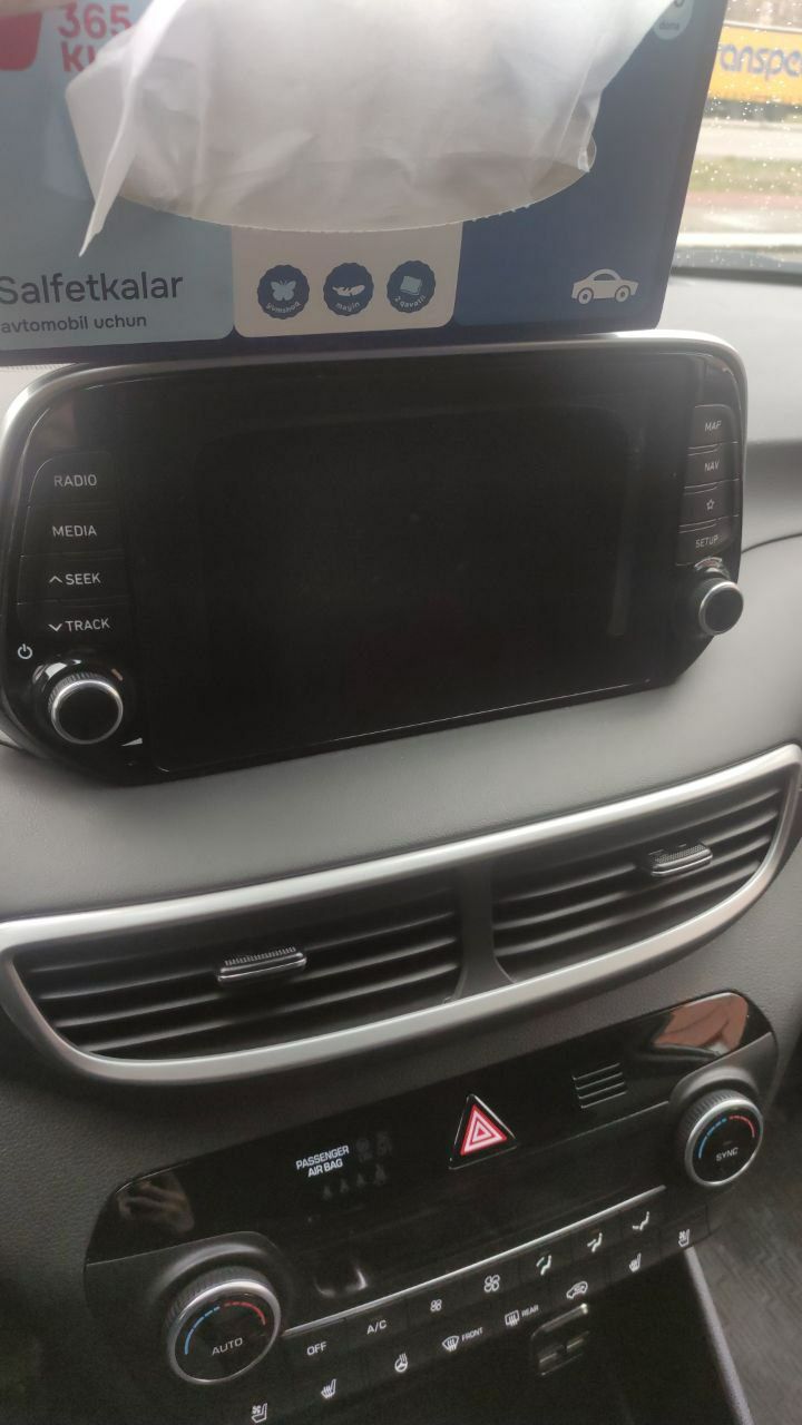 Продам штатный монитор hyundai tucson 3  2020г
