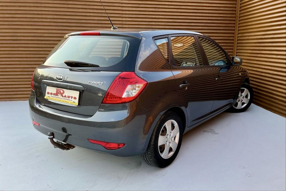 Kia cee'd 1.4 Attract,Euro5,Rate cu Avans 0,Garantie!