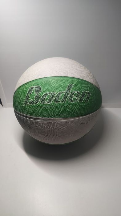 Баскетбольный мяч