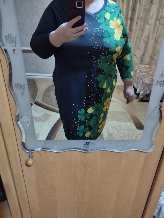 Продам платье 60/62