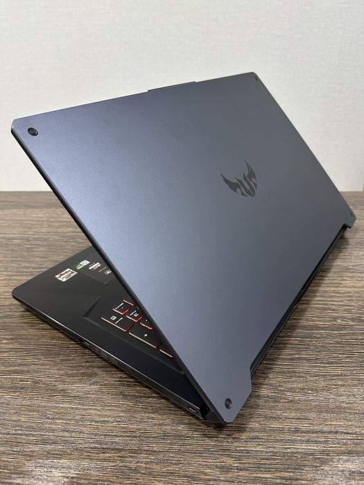 мощный 12-яденый ноутбук Asus Tuf Gaming F17, 1650 Ti 4Gb