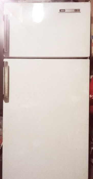 Хладилник с фризер AEG