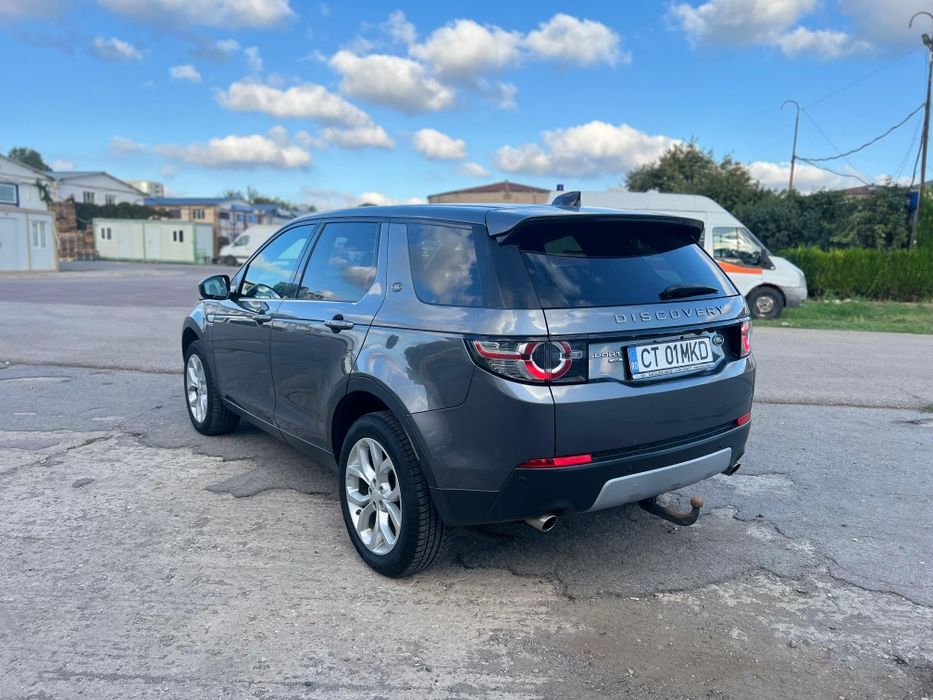 Vând Land Rover Discovery