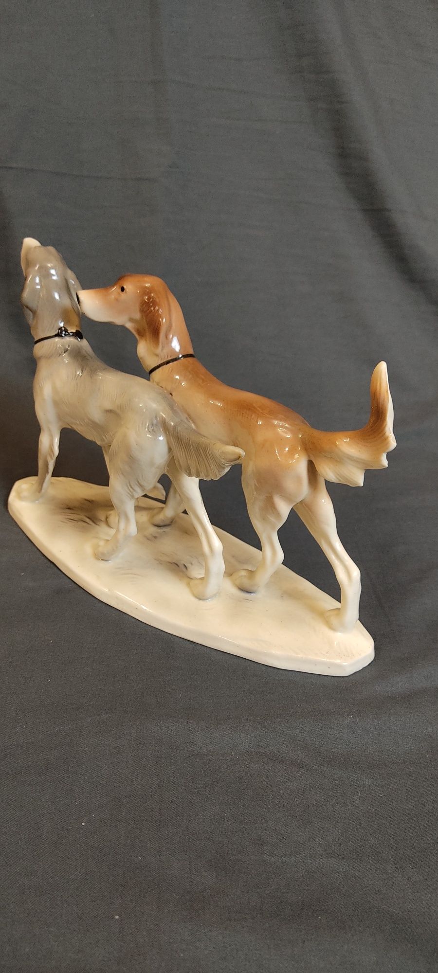Фарфоровая статуэтка охотничьи собаки германия немецкая Хертвиг