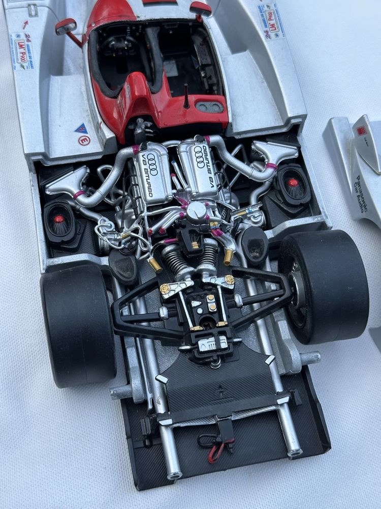 Колекционерска количка Audi R8 Le Mans 1:18 – Maisto / детайлен модел
