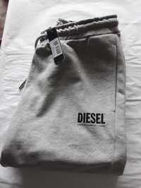 Pantaloni Diesel nr xl și xxl originali