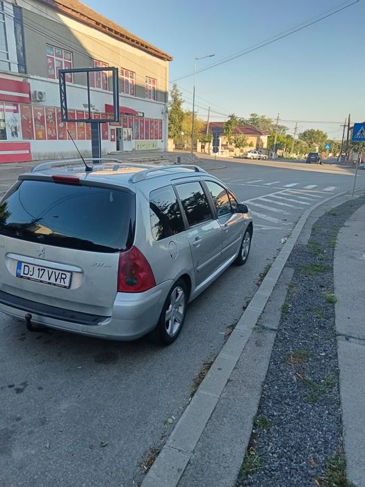 Vând Peugeot 307