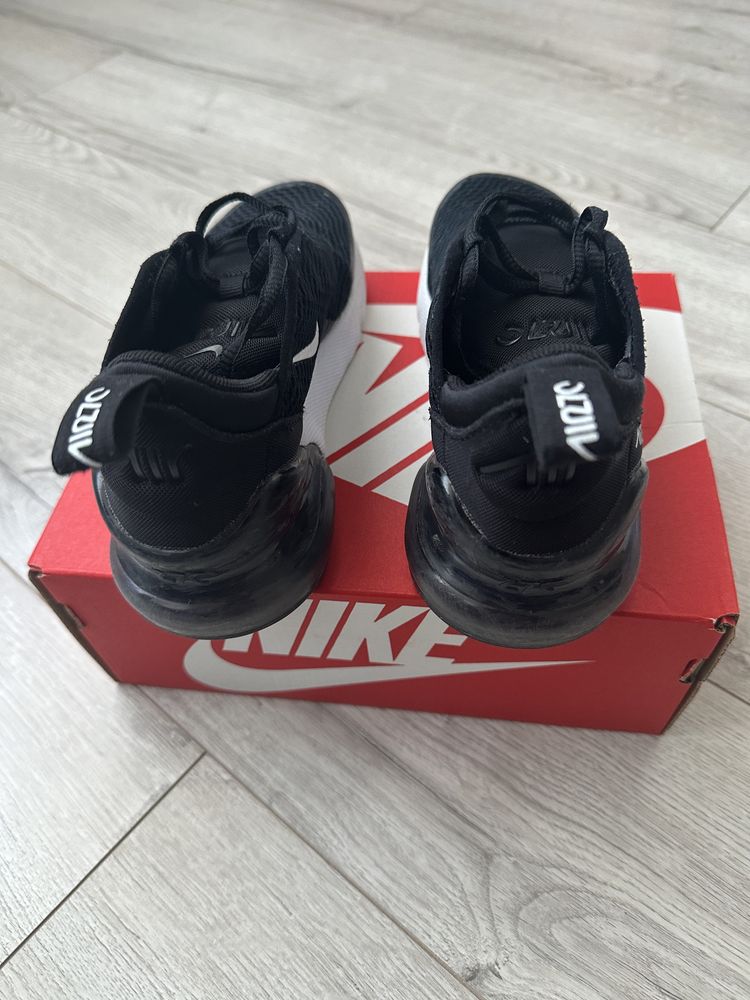 NIKE AIR MAX 270 Copii, marimea 32