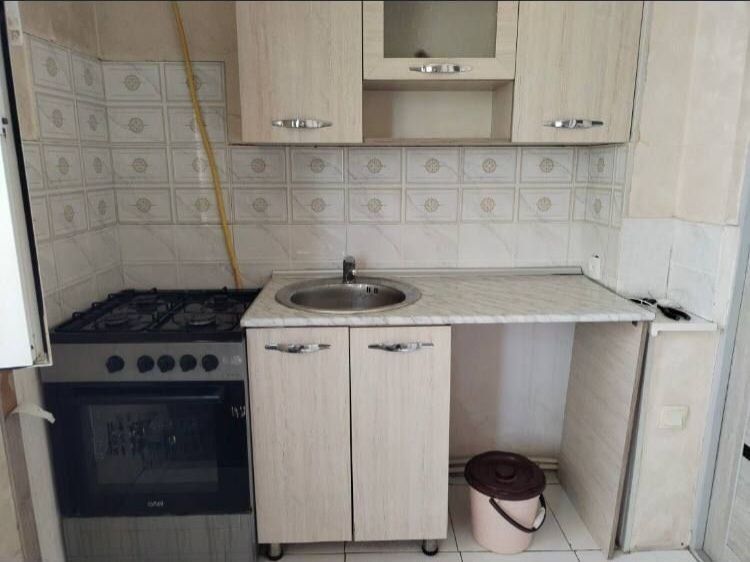 Kvartira sotiladi Shayxontoxur tumani Ibn Sino2  1/5/5/ 42m²