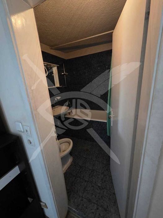 Продава се Едностаен апартамент в София, Борово - 56 кв.м за 3215 €/кв.м - Снимка #10