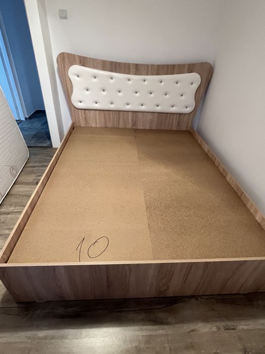 Cadru de pat cu somiera