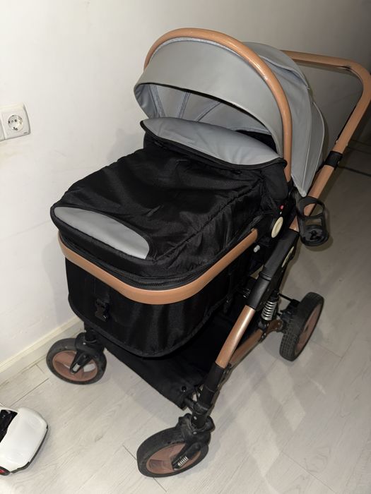 Летний и зимний коляски состояни новый