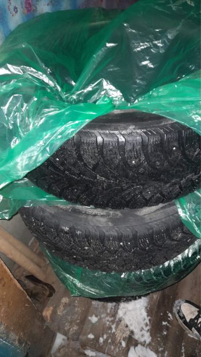 Продам резину, за 40 тысячи торг уместен