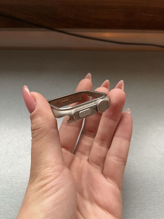 Каишка и протектор за часовник apple watch