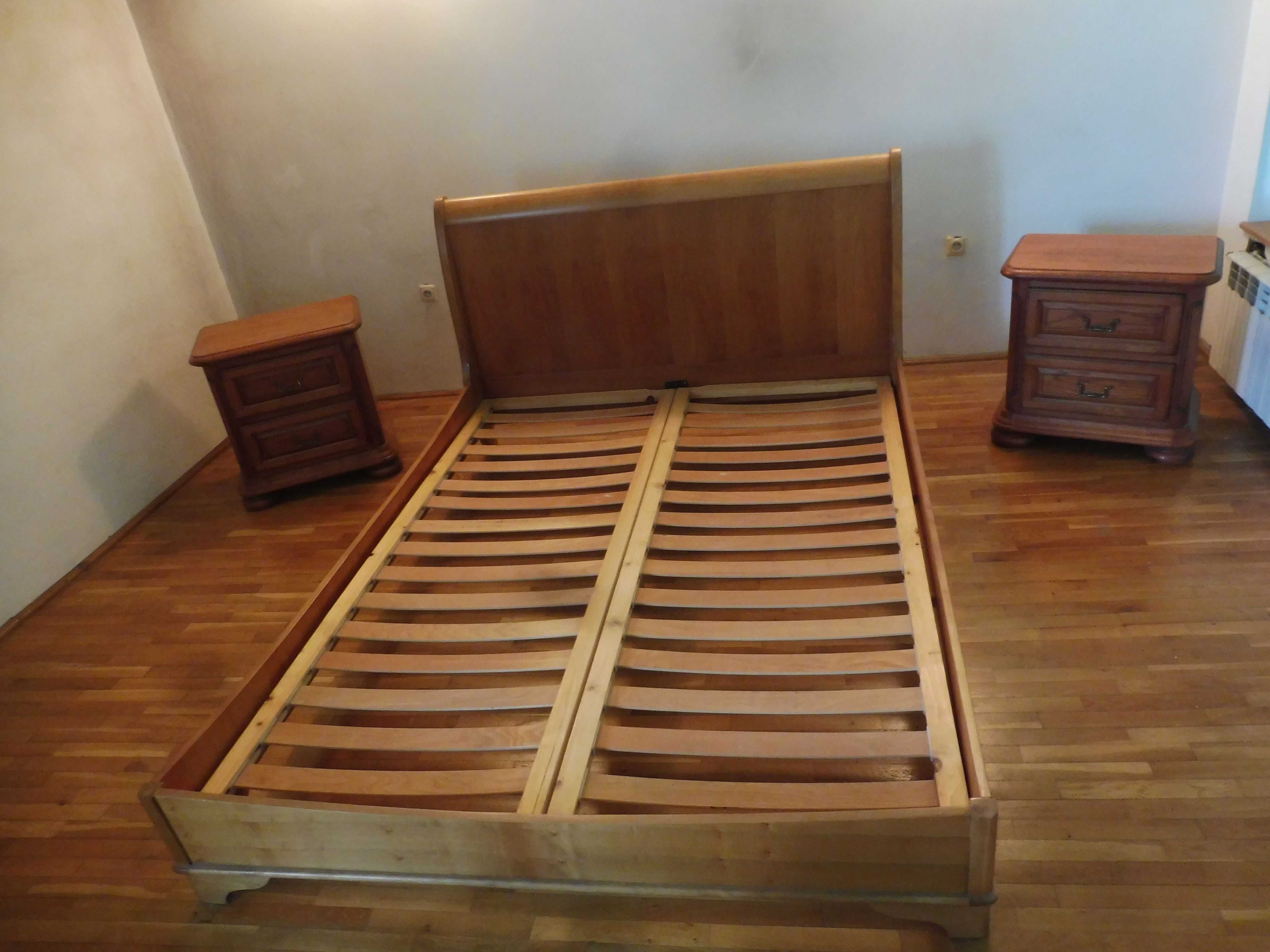 Set dormitor din lemn masiv (Mobex) - dulap, pat, noptiere, comoda