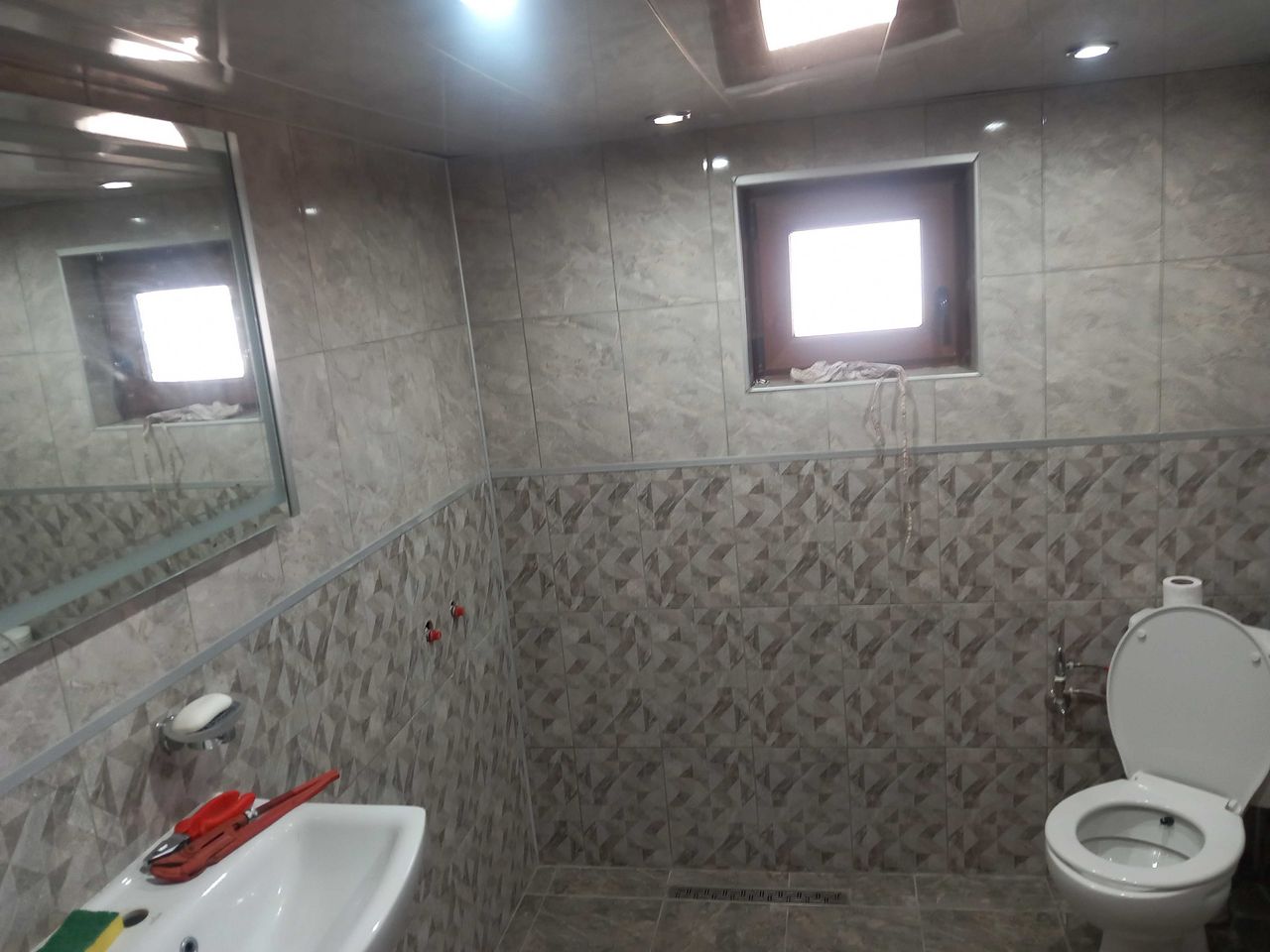 Продава се Къща в с. Горно Сахране, Област Стара Загора - 120 кв.м за 992 €/кв.м - Снимка #15