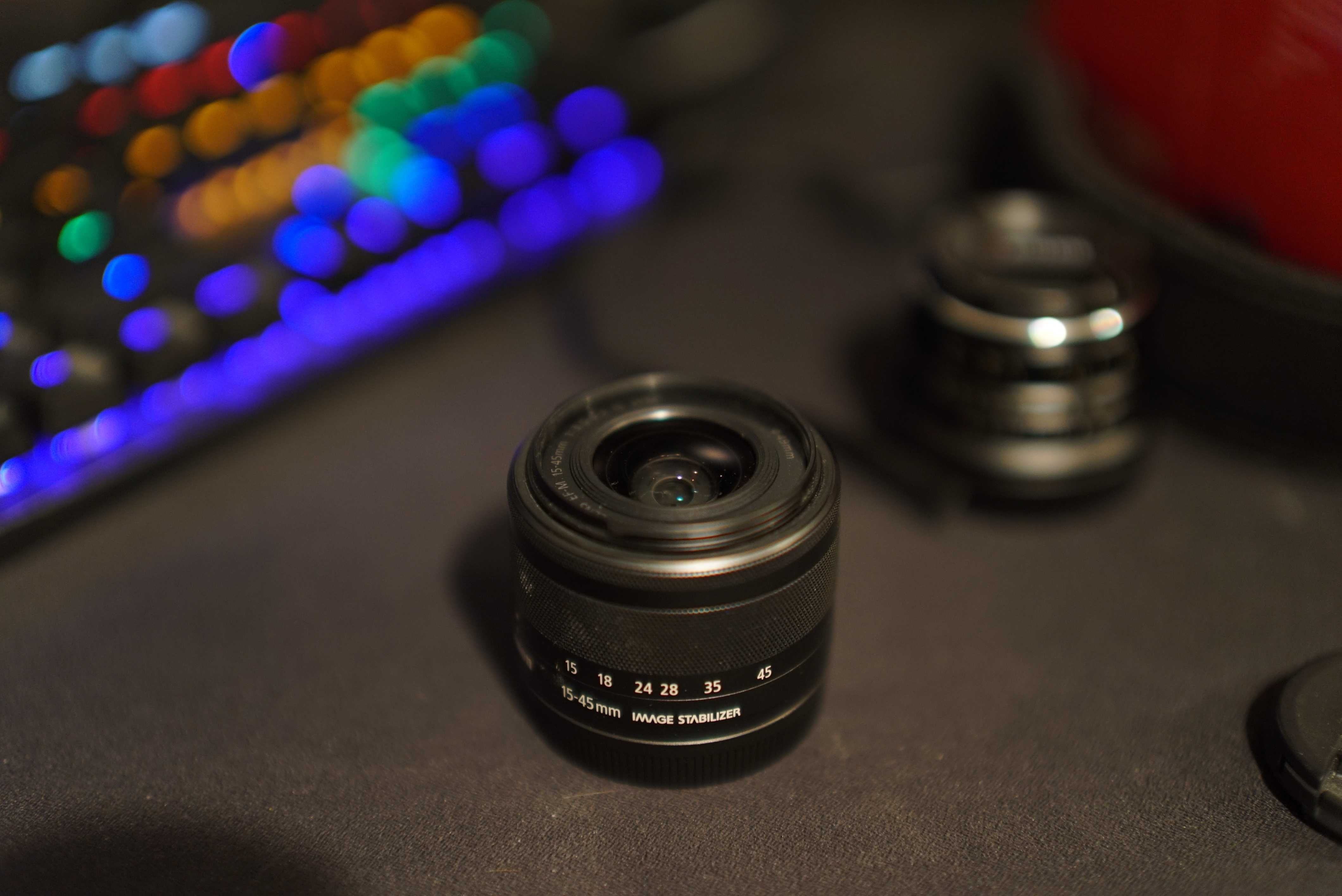 Canon M50 MK II с китов обектив + обектив 7artisans 25mm f/1.8