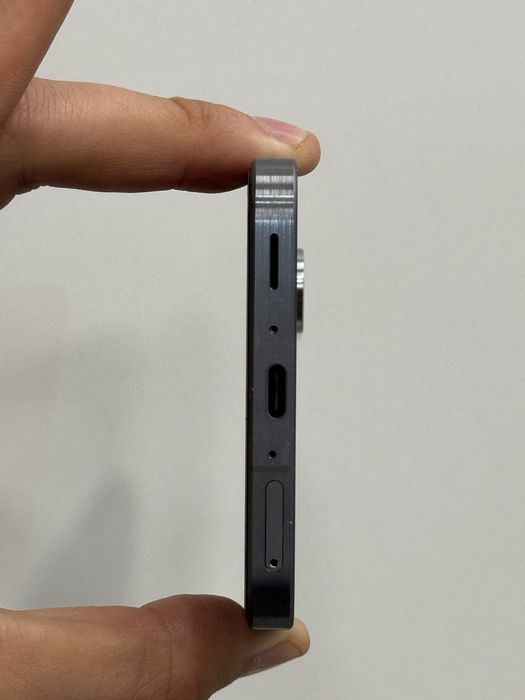 Продавам отличен Samsung A56 гаранция