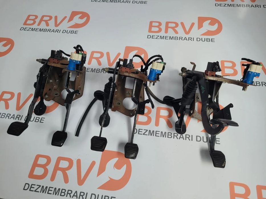 Ansamblu Pedalier 2,2 / 2,4 motorizare pentru Ford Transit Euro 4 (200